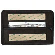 1/2个隐藏隔层，适合隐藏现金、文件、存折、手表和其他贵重物品，采用隐蔽式存储设计。 - 黑色 - 查看 4