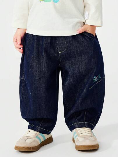 mini bala Quần jean denim cho bé trai, kiểu dáng unisex, chất liệu sợi thực vật bền màu, mềm mại và thoải mái, thích hợp cho mùa xuân.