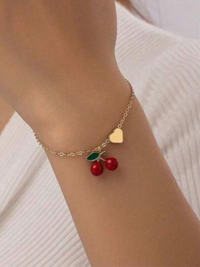 1 chiếc vòng tay mặt dây chuyền hình quả anh đào cao cấp kiểu Âu Mỹ, sáng tạo, tươi mới, ngọt ngào và độc đáo.