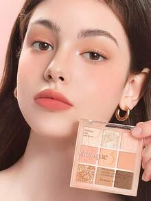 Dasique 九色眼影盘，高显色度，持久不脱妆，适合毕业、生日等场合，新手友好，易于上妆，纯素配方，无动物实验，节日必备，玫瑰少女魅力色系，圣诞礼物之选，时尚彩妆品牌，返校季、新娘婚礼、夏季、情人节、假期皆宜。 - 14 Peach Squeeze - 查看 4