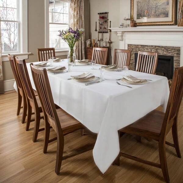 1pc Simple Solid White Tablecloth, Polyester Rectangular Tablecloth Suitable For Valentine's Day, Wedding, Easter, Suitable For Various Table Sizes, Reusable, Ideal For Dessert Shops, Cafes And Other Table Decor