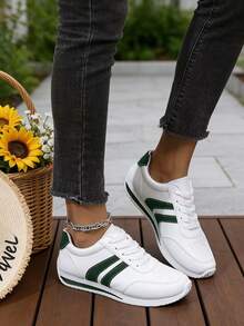 FZY Women's Lightweight And EdgyElongatesStylish Sneakers - Comfortable And Cushioned Insole, Striped Low-Top Lace-Up Casual Shoes, All-Weather Durable And Abrasion-Resistant Rubber Outsole, Women's Flat Shoes Suitable For All Seasons, Outdoor Sports, And Daily Errands, With A Simple Sporty Design.Valentine's Day Surprise Gift: Striped Casual Shoes - Perfect For Couples To Wear Together For A Special Valentine's Day Gift List - Versatile, Practical, And Suitable For Everyone - 綠色 - 查看 4