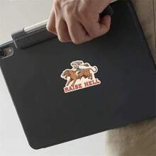 “1张3英寸可移除户外防水乙烯基贴纸 – 耐用的‘Raise Hell’复古虎女设计 | 励志酷炫时尚贴纸，适用于笔记本电脑、手机壳、水瓶、头盔、滑板、摩托车、汽车等 | 适合年轻人的创意个性化贴纸” - 彩色 - 查看 5