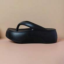 Dép xỏ ngón nữ đế cao 7cm, dép mùa hè mới thời trang đa năng thoải mái đế mềm, dép đế dày chống trơn trượt, dép đi biển thường ngày, dép xỏ ngón đế mềm đơn giản tươi mát thích hợp cho nhà vệ sinh. - màu đen - Xem 6