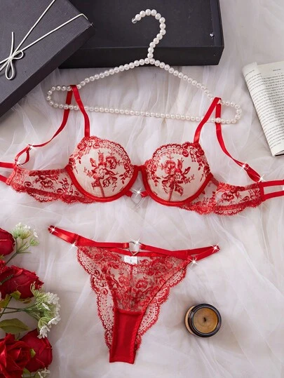 Style Dream 2pcs Elegant Mature French Style Women's Red Floral Embroidered Mesh Bra Set, Adjustable Balcony Cup Bra And Low-Waist Thong, Vintage Classic Sexy Sheer Lingerie Set, Suitable For Valentine's Day, Dates, Nightclub