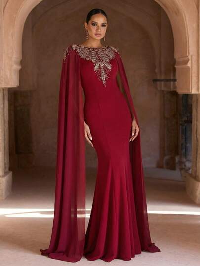 女士奢华酒红色修身正式连衣裙，长袖，端庄优雅，适合派对、婚礼和其他正式场合。