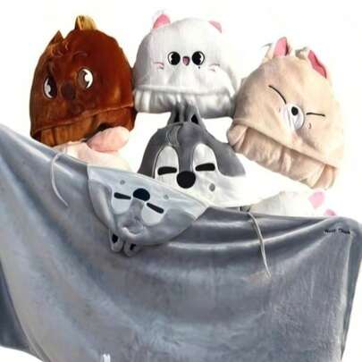 SKZ KPOP STAY Anime High-Quality Cartoon Shawl And Cartoon Socks, Suitable For Party Costumes And Winter Use. Can Be Used As Costume Props, Fan Gifts, Christmas Gifts, Halloween Gifts.