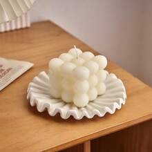 1个树脂石英石材质装饰碗，现代经典折叠创意艺术树脂托盘装饰配件，莲花形凹面储物碟，如同优雅的管家，展开莲花般的花瓣，可盛放各种小物件。 - 彩色 - 查看 15