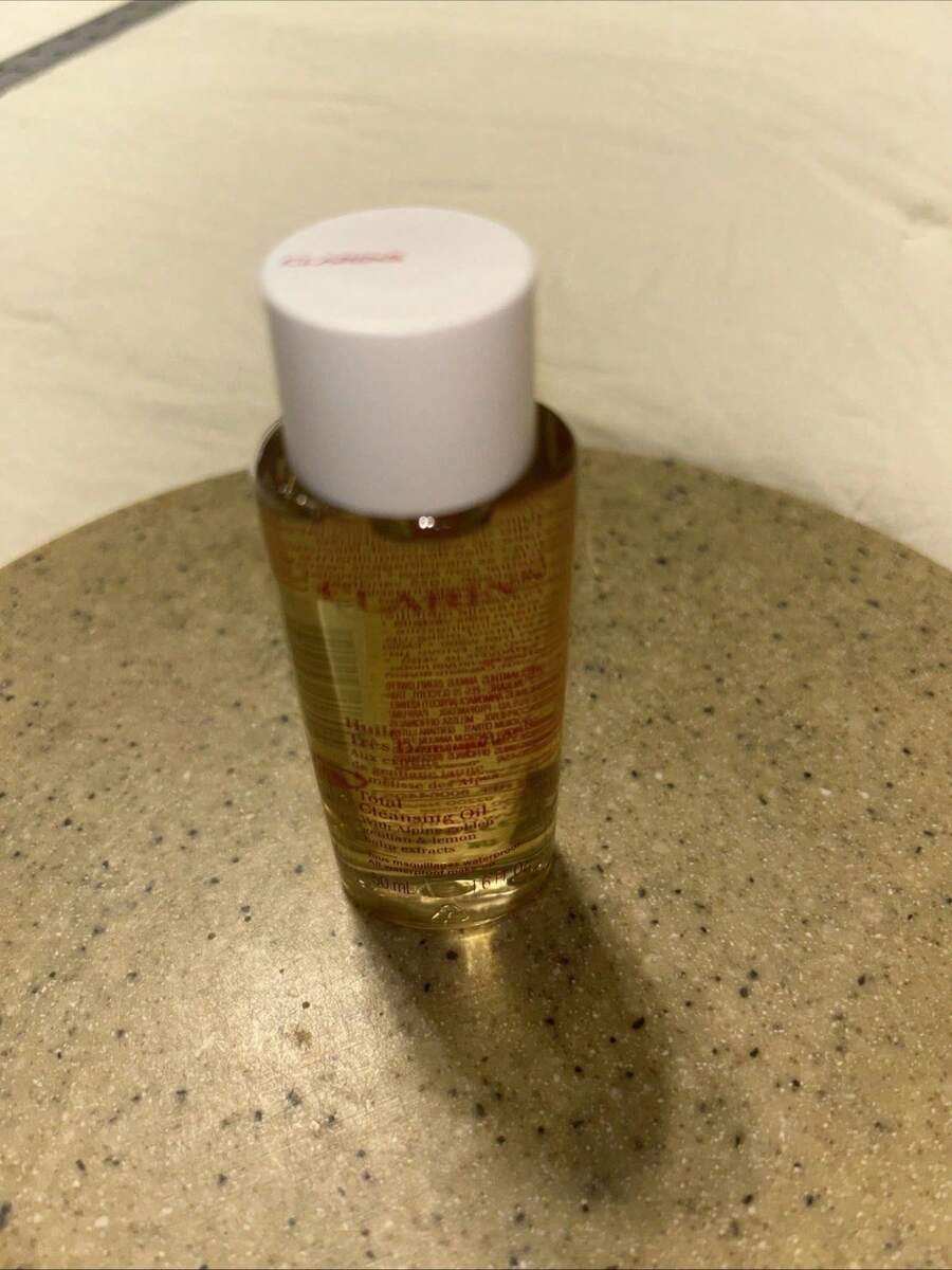 Clarins 多用途卸妆油，蕴含高山龙胆、柠檬和柠檬草的香气 - 50ml - 查看 1