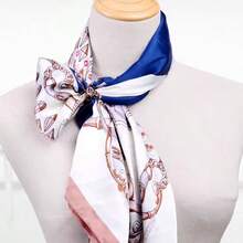 Minimalist Fashion Interlocking Ring Scarf Clip, Versatile Scarf Clip & Brooch, Unique Design For Women