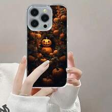 Calabazas de Halloween espeluznantes entre hojas oscuras y misteriosas.Funda de teléfono magnética Funda para teléfono con escena de naturaleza encantada. El regalo perfecto para cualquier ocasión. - Succión magnética transparente - Ver 2