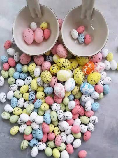 15-50 piezas Huevos de Pascua de espuma de colores variados de diferentes tamaños para decoración de corona de Pascua DIY, regalos para niños, decoración del hogar y suministros para fiestas de Pascua