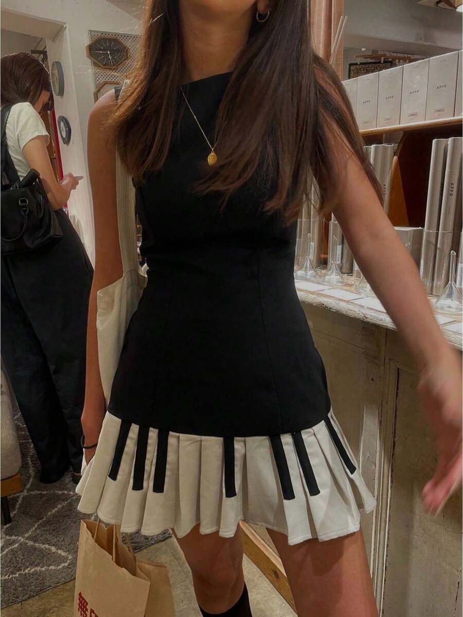 Women Y2K Piano Key Print Sleeveless Dress Pleated Hem Fitted Going Out Party Club Dress - màu đen - Xem 1