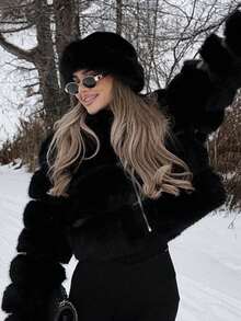 Women's Fluffy Wide Brim Faux Fur Bucket Hat, Warm And Cozy Bucket Hat For Winter, Fashionable And Comfortable, Suitable For Stylish Street Outfits