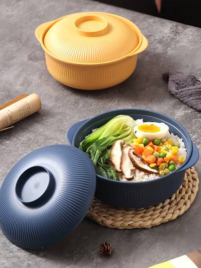 Bộ 3 bát mì ramen sứ di động (1 nắp, 1 thìa, 1 bát). Thiết kế bát mì ramen kiểu Nhật. Họa tiết sọc dọc tối giản, kèm nắp và thìa. Bộ đồ ăn ngày lễ. Dùng được trong lò vi sóng. Bền và dễ vệ sinh. Thích hợp cho mì, cơm, súp và món tráng miệng. Được thiết kế cho ký túc xá, nhà, dã ngoại và sử dụng ngoài trời. Được thiết kế để đựng thức ăn; không dùng để hâm nóng trực tiếp.