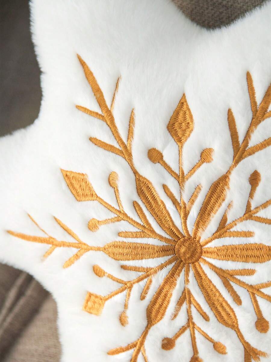 1Pc 38cm/14.96Inch Snowflake Plush Pillow Toy, Ultra Soft Fluffy Snowflake Stuffed Animal Cushion, Winter Nature Themed Collectible Decor, Friendly Plush Ornament, Christmas Winter Holiday Birthday Gift For Kids, Adults & Plush Lovers - White - View 1