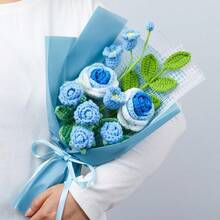 LAIDANLA Ramo de flores de ganchillo rosas de ganchillo hechas a mano color azul lirio del valle 5 piezas aniversario bodas agradecimiento graduacion cumpleaños regalos para mujeres ramo de - Lirio rosa azul - Ver 2