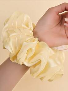1pc Oversized Milky Yellow Chiffon Hair Scrunchie, Suitable For Women's Daily Headscarf Accessory, Comes With Gift Card, Ideal Gift For Parties And Everyday For Women ,Hair Tie Head Accessories - Multicolor - View 4