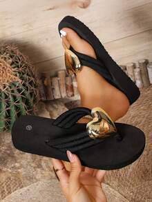 Plus Size Women's Flip Flops, Summer Heart Metal Decor Thick Sole Thong Sandals, Beach Holiday - Black - View 5