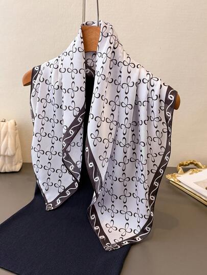 1pc Classic Luxury Brand Printed Necktie, 68cm Square Scarf, Fashion Satin-Like Silk Beach Shawl, Headband, Handbag, Headscarf, Bandana, Suitable For Holiday Travel Accessories.