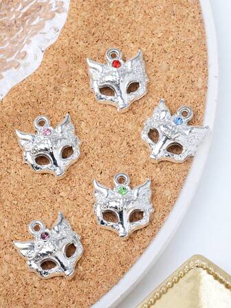 5 piezas Lindo colgante con cabeza de zorro de material de aleación, accesorio de llavero y correa para teléfono, adecuado para mujeres en el transporte y uso diario