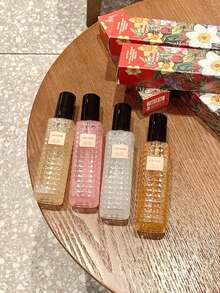 1瓶100毫升梦幻系列香氛喷雾，限量版室内/室外香薰空气清新剂，多层舒缓怡人的喷雾，持久散发自然清新迷人香气，适合约会、派对、聚会、旅行、度假、居家、酒店、办公室等场合，是馈赠家人、亲戚和朋友的理想之选。 - 夢幻噴霧 - 查看 5