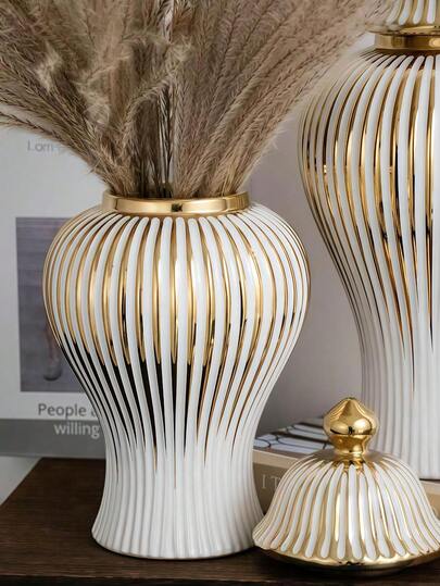 1pc High-End Creative Vase, Living Room Kitchen Porch Decor Tabletop Vase, Holiday & Wedding Decoration Vase, New Year Gift, Available In Large And Small Sizes, Please Note The Size When Purchasing.