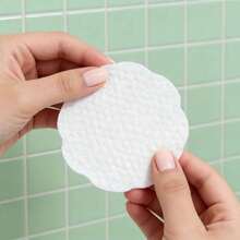 150pcs Round Facial Cleansing Cotton Pads, High Quality Flower Shaped Makeup Remover Wipes, Low Allergy Lint-Free Round Cotton Pads, Suitable For All Light Skin Tones, Disposable Beauty Wet Wipes, Non-Woven Facial Cleansing Pads - Multicolor - View 5