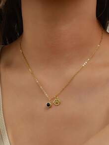 1pc Customized Photo Projection Necklace, Stainless Steel Round Photo Necklace, Personalized Photo Projection Necklace With Cat Paw Accessory Combination, Stainless Steel O-Chain Photo Projection Necklace For Women, Memorial Gift For Family/Partner/Friends