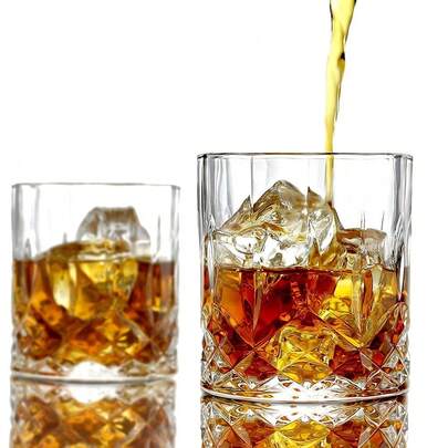 2 Stücke Kristall Whisky Gläser, Multifunktional für Scotch Whisky, Cocktails, Brandy und Rum, maschinenwaschbar, gemustertes Design, geeignet für Zuhause, Partys, Bar und Restaurant Nutzung