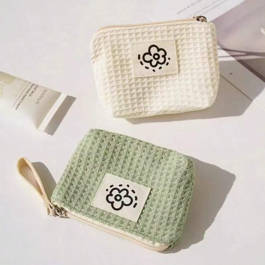 Mini Cute Cartoon Coin Purse, Portable Lipstick/Cosmetic Bag, Earphone & Cable Organizer,For Holiday Beach, Bathroom Collection, Bedroom Collection, Large Capacity - Beige - View 1