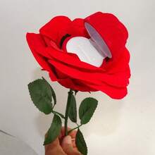 1 pezzo Scatola portagioie creativa a forma di rosa, scatola portagioie imbottita a forma di rosa, profumo di rosa artificiale singola, regalo di Natale e San Valentino, scatola per anello di fidanzamento e orecchini, regalo di alta gamma per le vacanze, decorazione per la stanza del trucco - Multicolore - Visualizzare 7