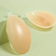 Silicone Adhesive Bra| Strapless Push Up Bra With Front Closure, Reusable Self Adhesive Wireless Lift, Women Wedding Daily Wear, With 2 Nipple Covers, Backless Seamless Comfortable, Hand Washable FRQN - 杏色 - 查看 6