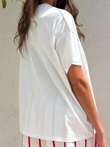 2026 Summer ClothesWomen's Tops Letter Tee Graphic T-Shirts, Women Teens Oversized Graphic Tee Shirts Y2k Short Sleeve Floral Aesthetic Tshirt Top Summer Cute Preppy Clothes-For Women, Holiday, Vacation,Daily Casual Fashion And Versatility. Loose And Comfortablesummer Tops - 魚白 - 查看 3