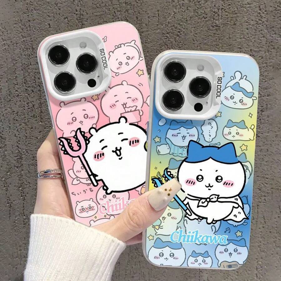 Funda de Teléfono Compatible Chiikawas Nueva Serie de Parejas Pequeño Ocho Usachi Dopamina Estilo Lindo Funda de Teléfono para Chicas Funda de teléfono súper linda con imagen de caricatura. Adecuado para iPhone 17/16/15/14/13/12/11/air/Pro/ProMax y Galaxy S21/S22/S23/S24/S25 Plus Fe Ultra, patrones divertidos y originales ultra-populares, personajes lindos y originales, funda de teléfono de moda clásica. Funda de teléfono esencial anti-caída, anti-huellas, duradera, linda, súper linda, para mujeres, una gran opción de regalo. - 5429BYH - Caja plateada Moonlight energética con bloques de color - Ver 1