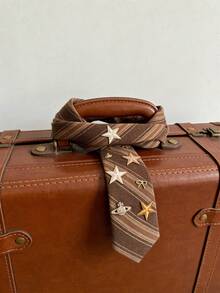 Gravata elegante e moderna de cor sólida, modelo 2026, com diversos detalhes metálicos em sua modelagem slim. Ideal para encontros casuais, festas e ocasiões como o Natal. - Preto - Ver 6