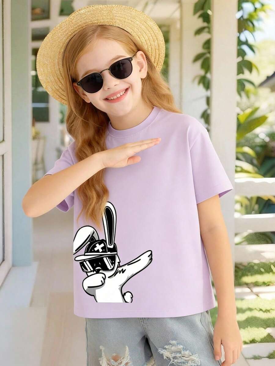 Koszulka z nadrukiem dla nastoletnich dziewcząt z kreskówkowym królikiem w okularach – luźna, krótka koszulka z okrągłym dekoltem i swobodnym rękawem dla dziewczynek – idealny prezent na lato, odpowiedni do szkoły wiosną/latem i na zewnątrz - Wrzosowy - Zobacz 1