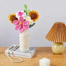 LAIDANLA Ramo de flores de ganchillo azul Crochet girasol margarita tulipan rosas regalo para mujeres aniversario graduacion dia de San Valentin cumpleaños ramos de flores de ganchillo para - Tulipán rosa, girasol - Ver 4