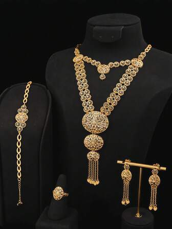 5pcs Geometric Starry Sky Crafted Multi-Layer Necklace, 18K Gold Plated Copper, French Romantic Luxury Dubai Style, Bridal Wedding Party Holiday Gift Set, Includes Scarf Necklace, Bib Necklace, Jewelry Gift Box