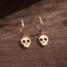 极简主义新款男女通用幽灵头耳环，复古骷髅吊坠耳环，哥特朋克摇滚派对配饰礼品 - 銀色 - 查看 14