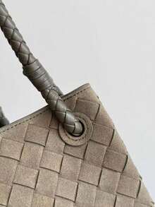 Ladies' Gray Woven Handbag, Gold Hardware - Versatile For Daily Use - Gris - Ver 4