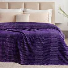Oversized King Fleece Blanket 120x120 Inches, Seamless Soft Cozy 3D Jacquard Flannel Blanket 10'x10' Extra Large For Bed, Sofa, Couch, Travel & Camping, California King Throw, Purple - Wave CT21NV - 紫色 - 波浪 - 查看 6
