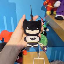 DC Comics 9厘米柔软毛绒钥匙扣 DC正义联盟 蝙蝠侠 超人 哈莉·奎茵 小丑 可爱卡通电影玩偶，创意万圣节圣诞节礼物 - 彩色 - 查看 11