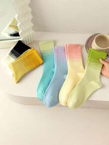 6 Pairs Fashionable Gradient Color Women Handmade Seamless Moisture-Wicking Anti-Friction Mid-Calf Socks, Suitable For Running, Sports Exercise And All Seasons