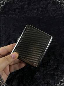 Porta-cigarros vintage feito à mão | Caixa de cigarros gótica em metal | Design original com cruz de rosas e renda de pérolas artificiais, Rose Knight | Capacidade para 20 cigarros padrão, confortável de segurar | Durável e requintada | Ideal como presente para amigos e familiares ou para uso pessoal | Presente de alta qualidade para namorado/parceiro - Prata - Ver 9