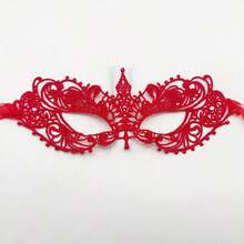 1pc Creative Simple Red Lace Irregular Eye Mask, Party Mask Makeup Masquerade Half Face Lace Mask Party Accessory - Red - View 5