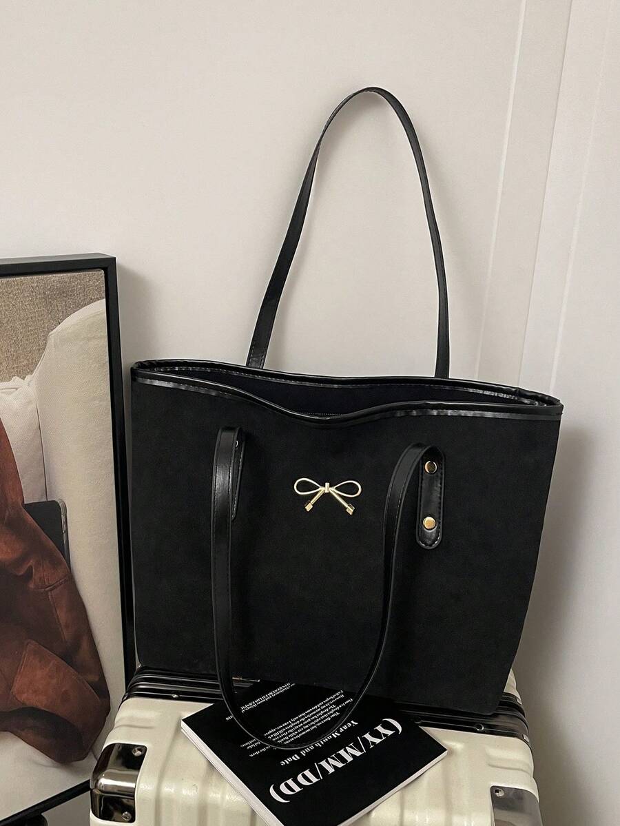 1 pièce Nouveau sac à main en daim grande capacité pour femmes, fermeture éclair, poignées doubles avec nœud papillon en métal. Couleur noire, convient aux jeunes femmes, pour le travail, les courses, les voyages, les occasions décontractées et professionnelles. Idéal pour l'utilisation quotidienne des femmes.