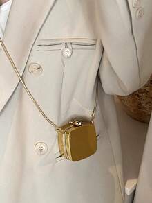 个性化迷你亚克力方形包，创意亮面时尚百搭优雅斜挎包，高端品质小众设计精致口红/零钱包/耳机收纳包