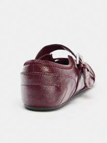 Giày Mary Jane màu đỏ retro đa năng mùa xuân 2025, giày da đế bằng mũi tròn phong cách thường ngày dành cho nữ. - Màu Đỏ Sâu - Xem 4