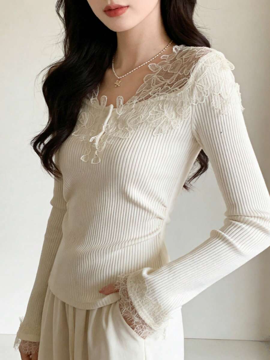 Lace Patchwork V-Neck Long Sleeve Top, 2026 Spring Women's New Pleated Waist Slimming Gentle Style Undershirt